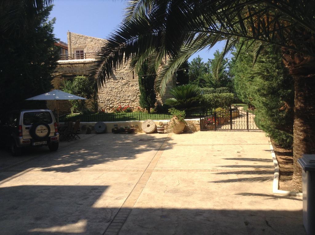 Melody Platanias (Crete)