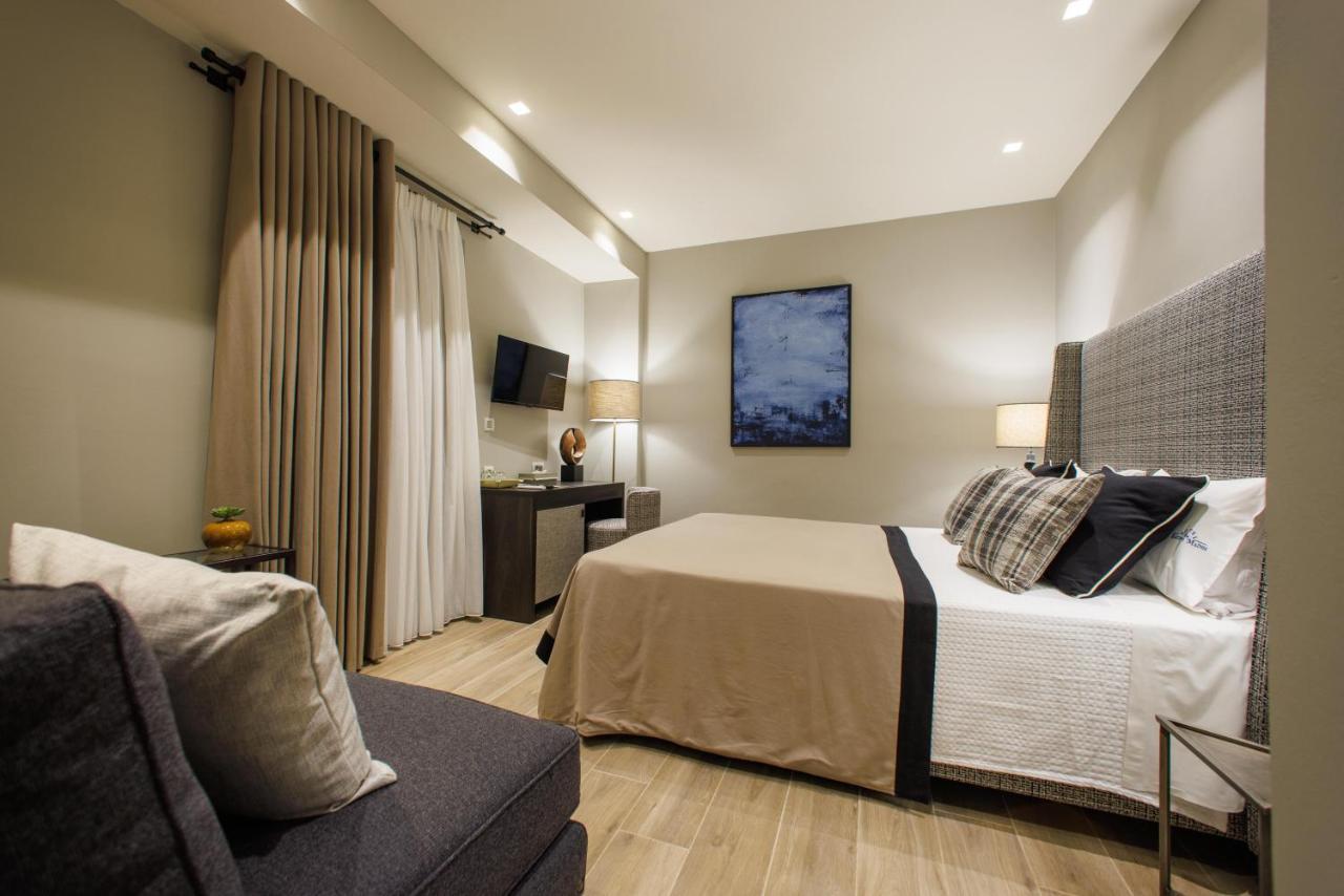 Kastro Maini Hotel 3*