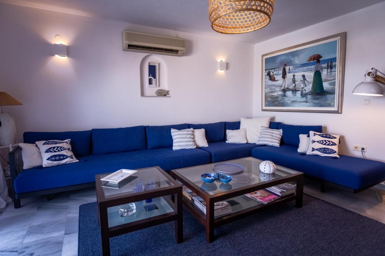 Francia With Seaview And Private Swimming Pool Villa *