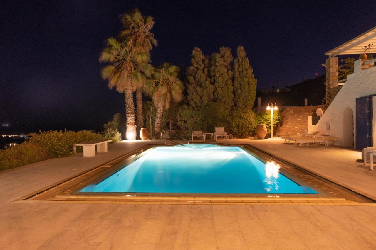 Francia With Seaview And Private Swimming Pool Villa *