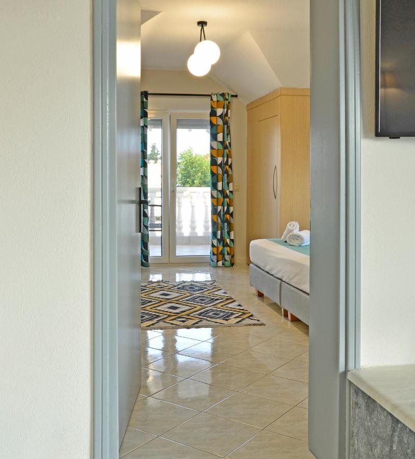 Joya Ofrynio Stylish Guest house *