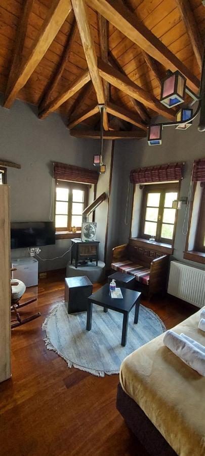 Soul Boutique * Monodendri