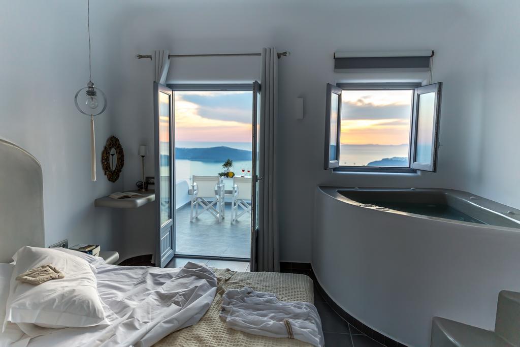 Unique * Imerovigli (Santorini)