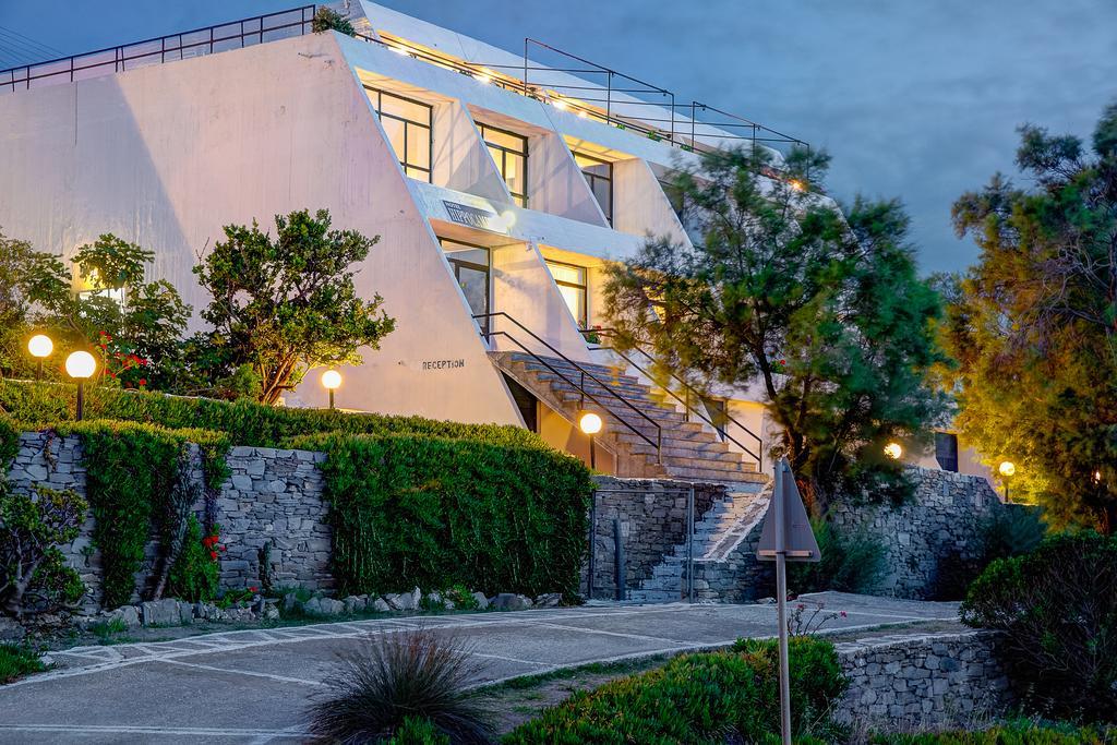 Hotel Hippocampus Naousa (Paros)