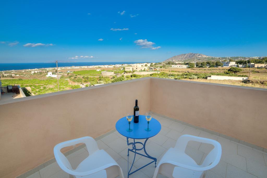 Thalia Apartment