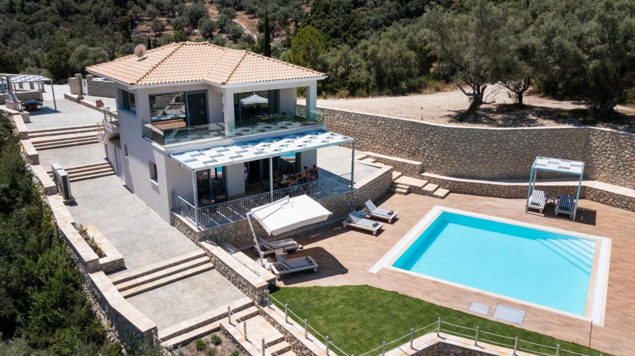 Aspasia's Mansion * Lygia (Lefkada)