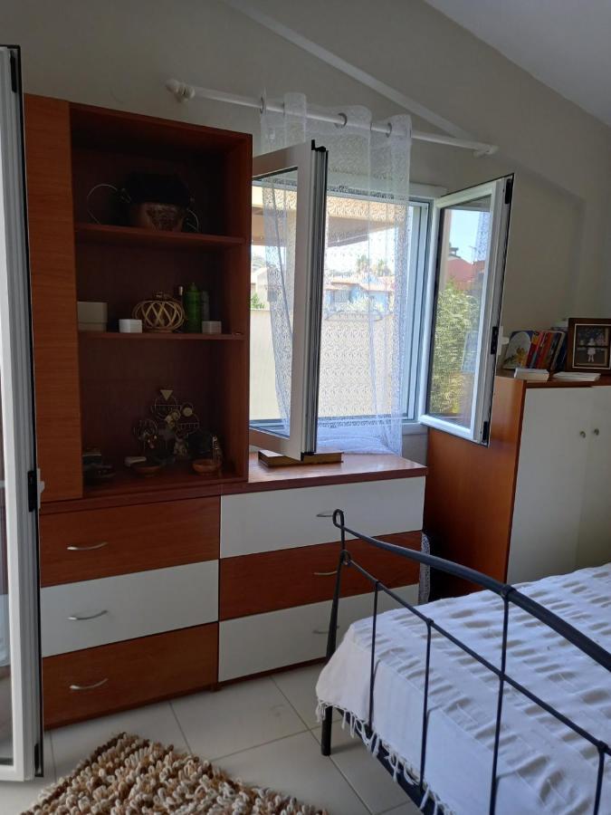 Spacious 2-bedroom Vacation With Sea View Holiday home