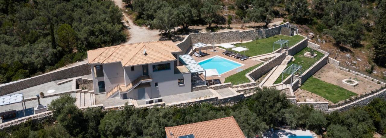 Villa Aspasia's Mansion *