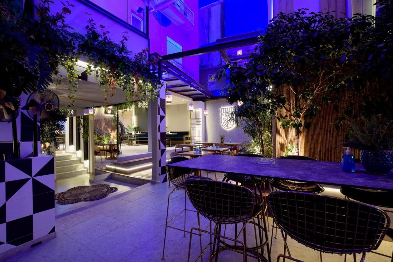 Hotel John's