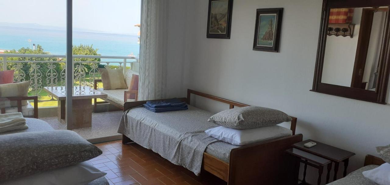 Poseidon Apartment Hanioti