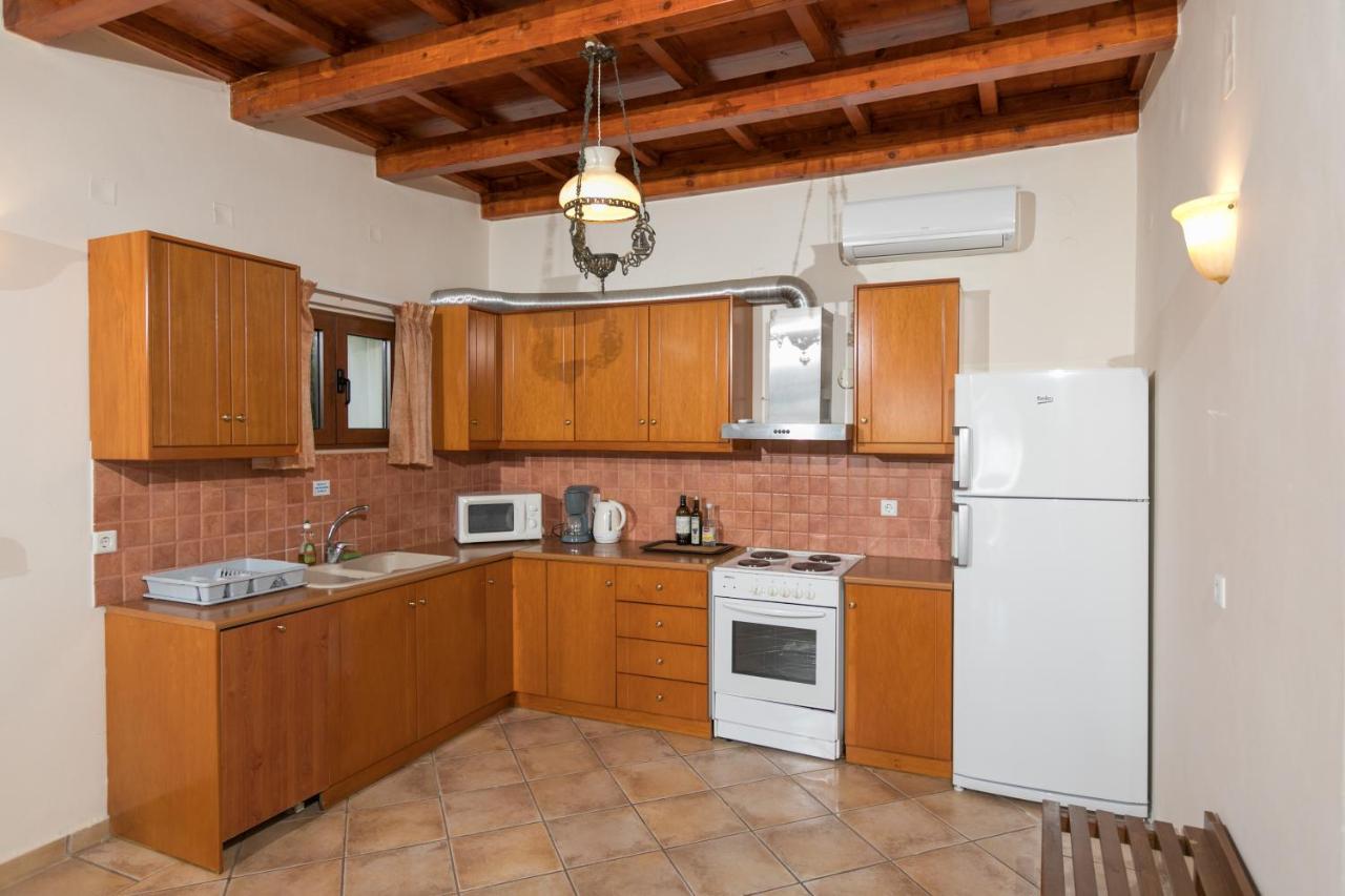 Cretan Exclusive Villa *
