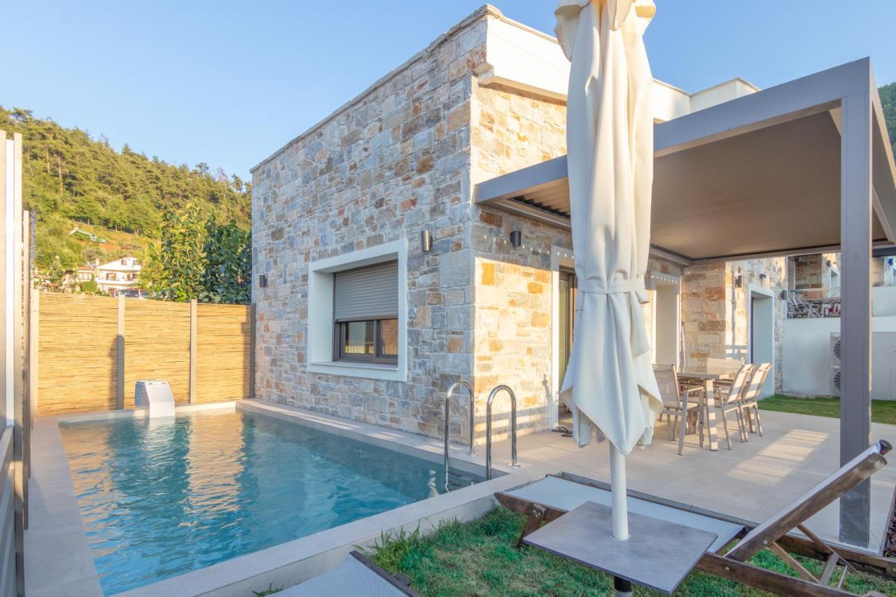 Ntinas Filoxenia & Aparthotel 4*
