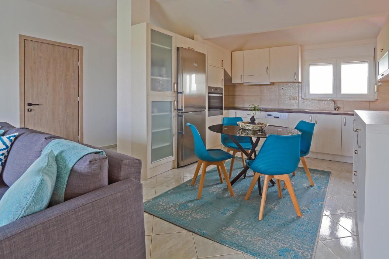 Joya Ofrynio Stylish Guest house Ofrinion