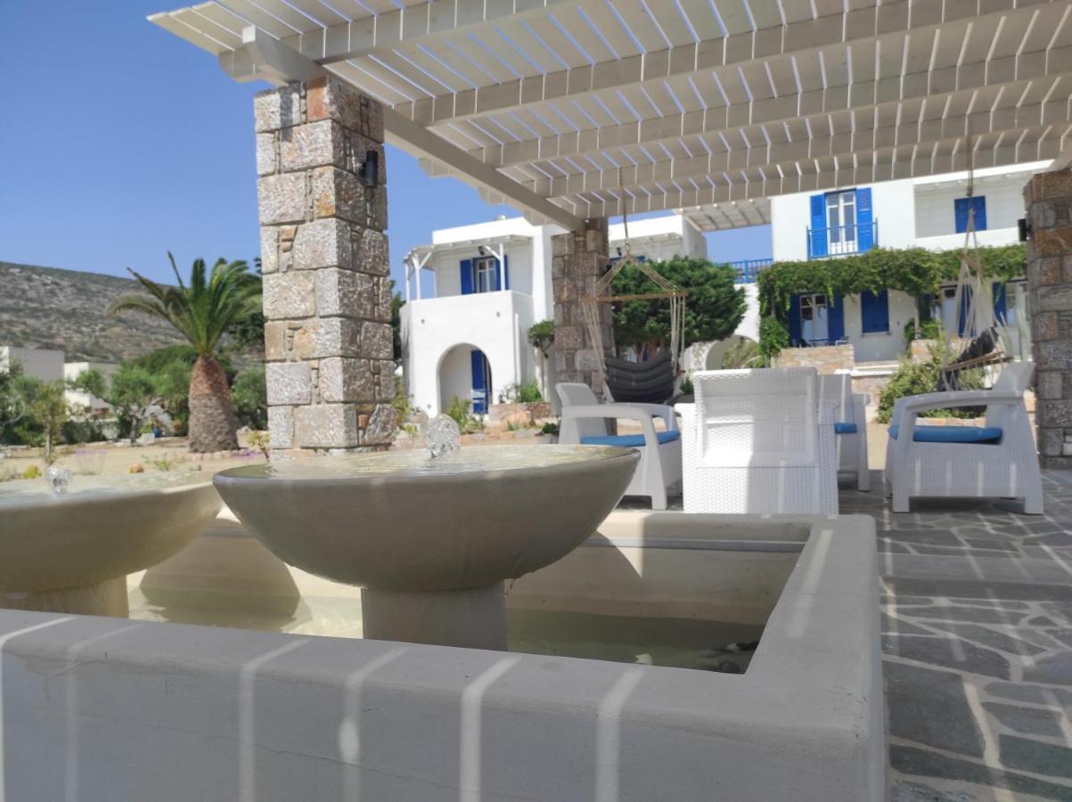 Guest house Le Grand Bleu Katapola