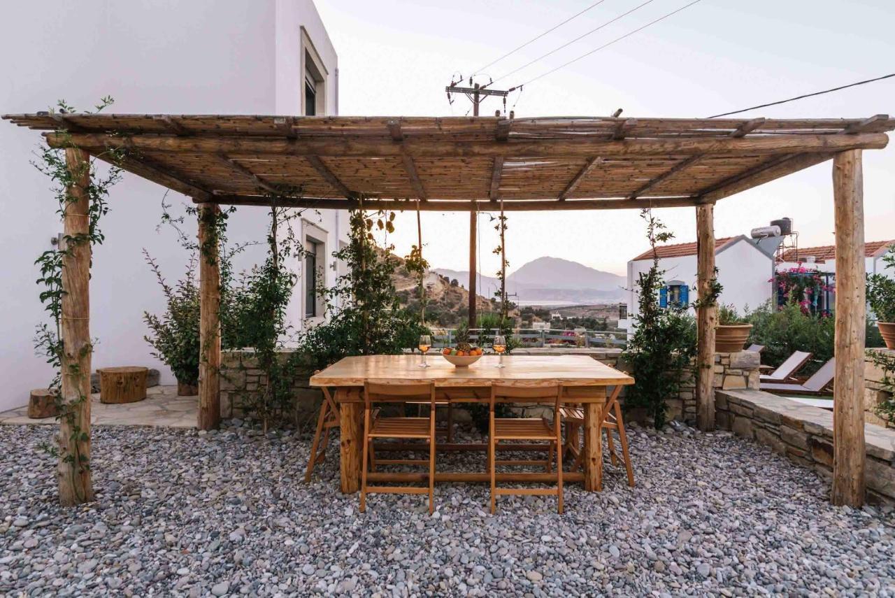 Rechtra In Villa