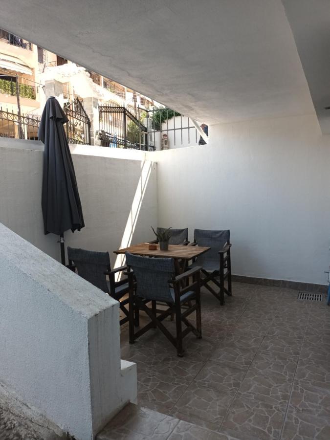 Nice Studio Apartment *
