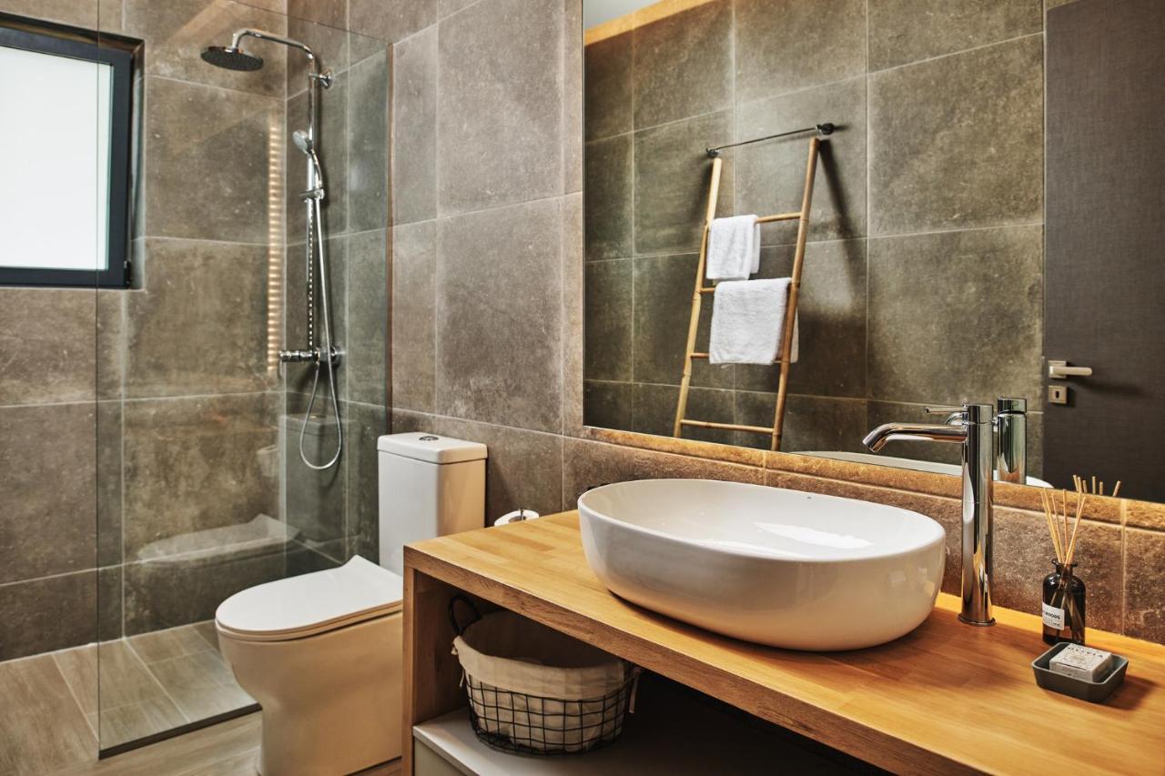Villa Althea Lavish Estate - & *