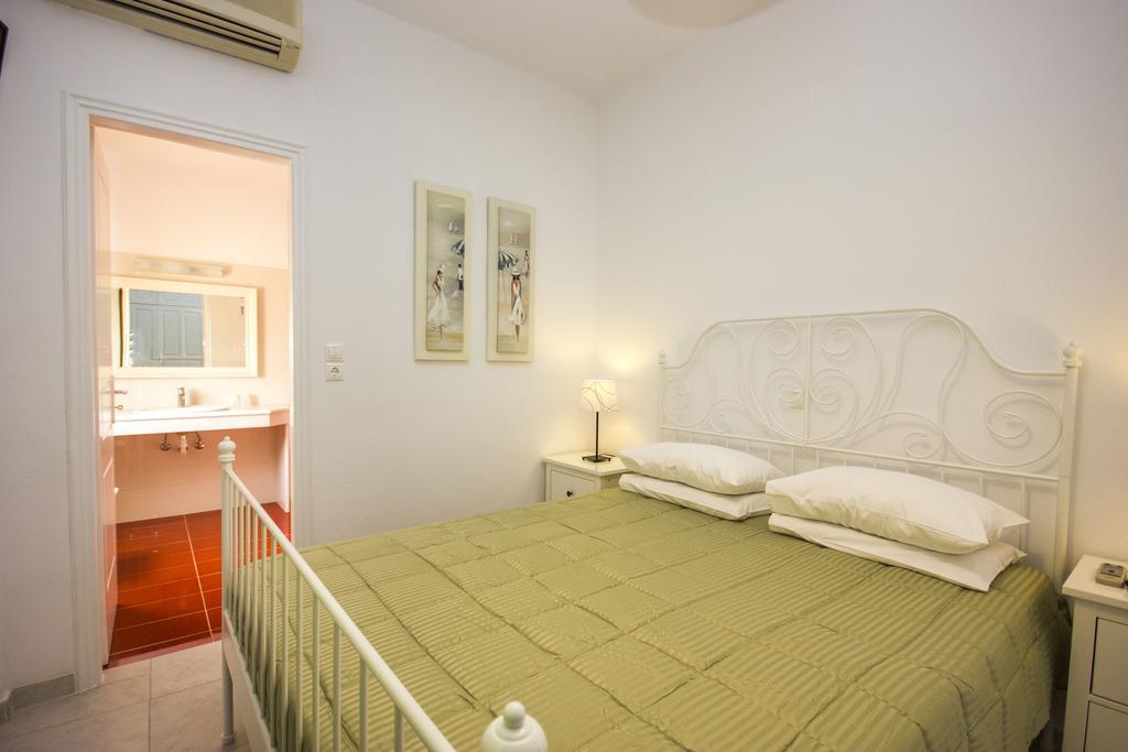Anixi Hotel Ornos (Mykonos)