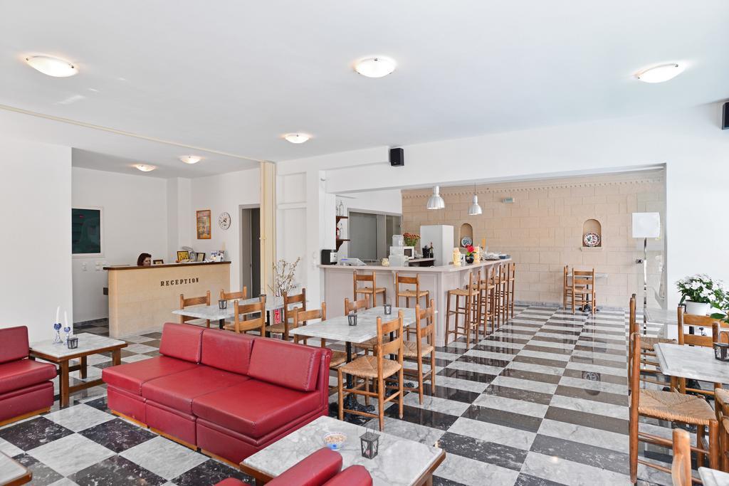 Erato Hotel Agia Marina (Aegina)
