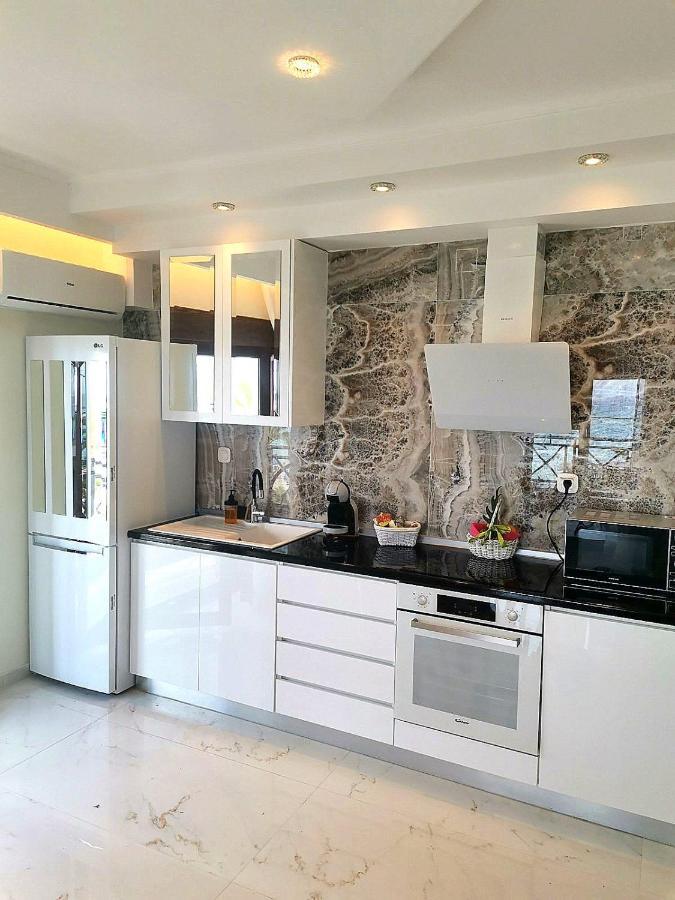 Apartment Lux Sea Front Avra Pefkochori