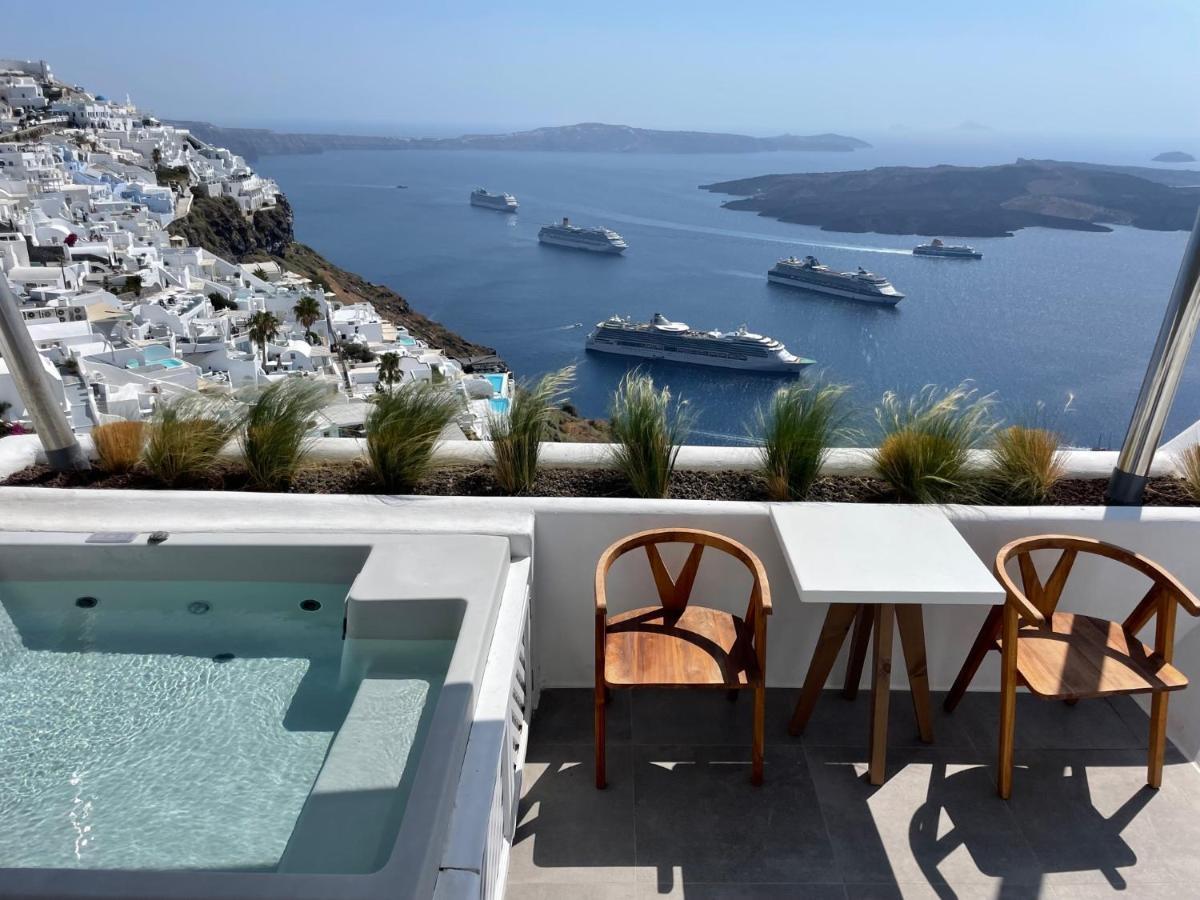 Aparthotel Nomikos 4*