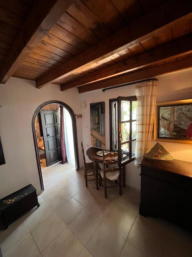 πετροχτιστο αρχοντικό με υπεροχή θεα Holiday home