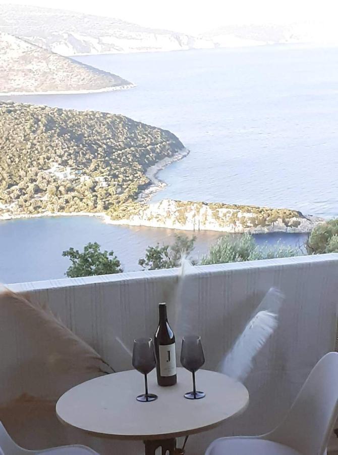 Kotseris Luxury Villas, Jiovanni & Angelina *