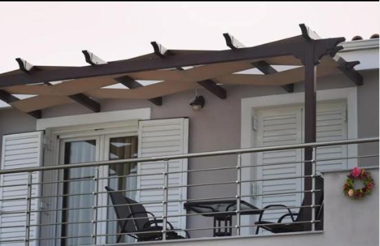 Apartment Paschali With 2 Bedrooms In Ammoudia *