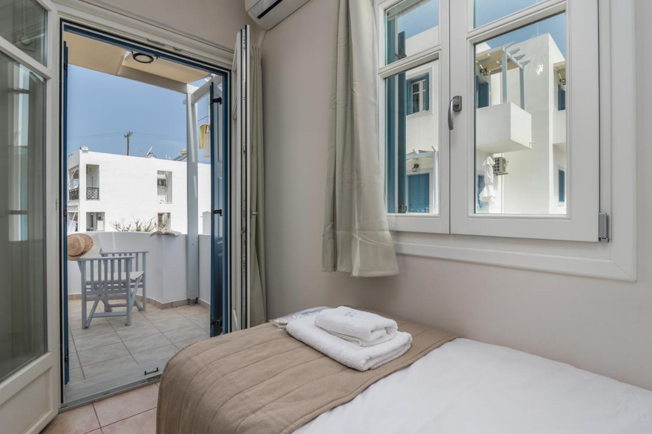 Vira Vivere Aparthotel Plaka (Milos)