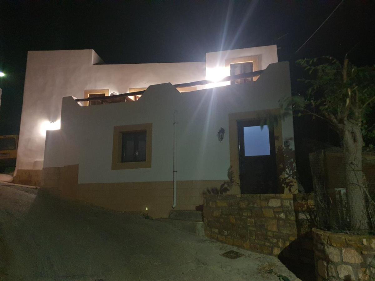 Moscha's View House