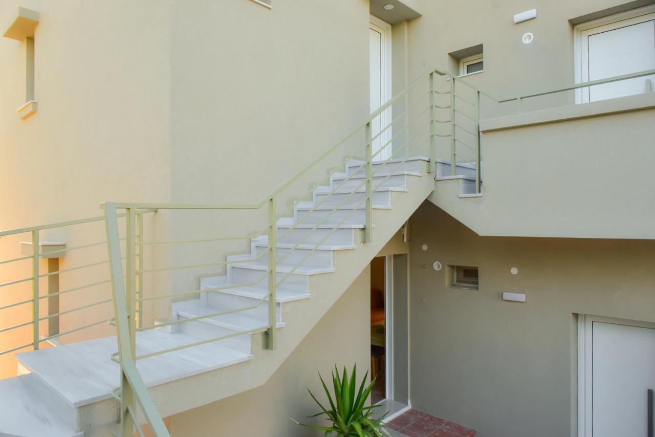 Aparthotel Golden Dream 2*