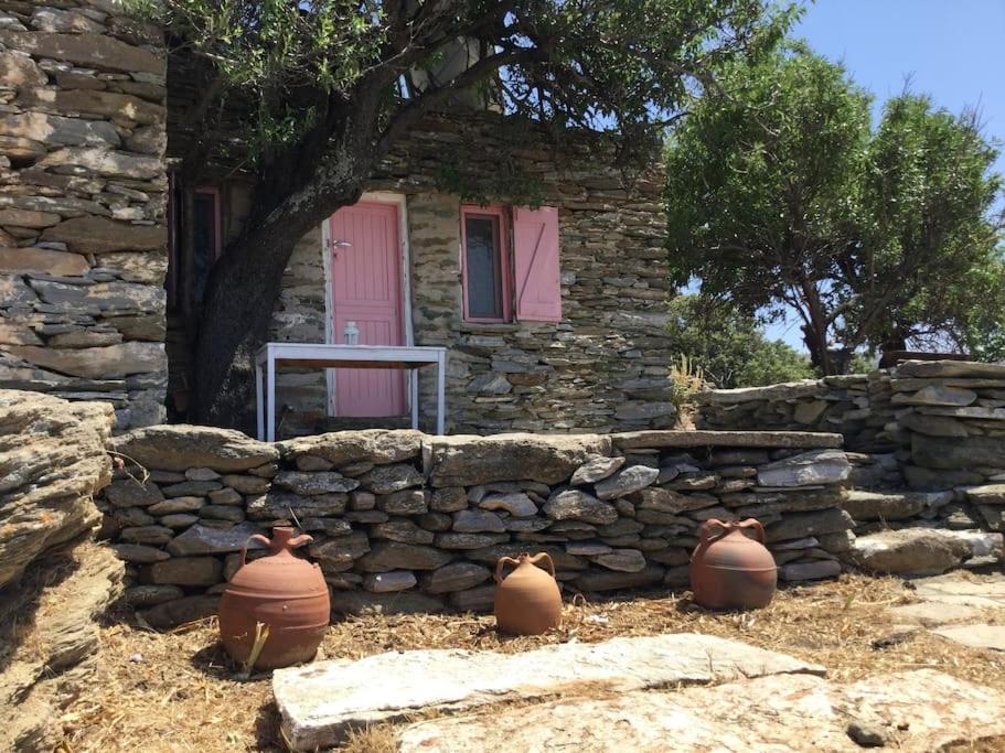 Owl's Nest/the Pink Holiday home *