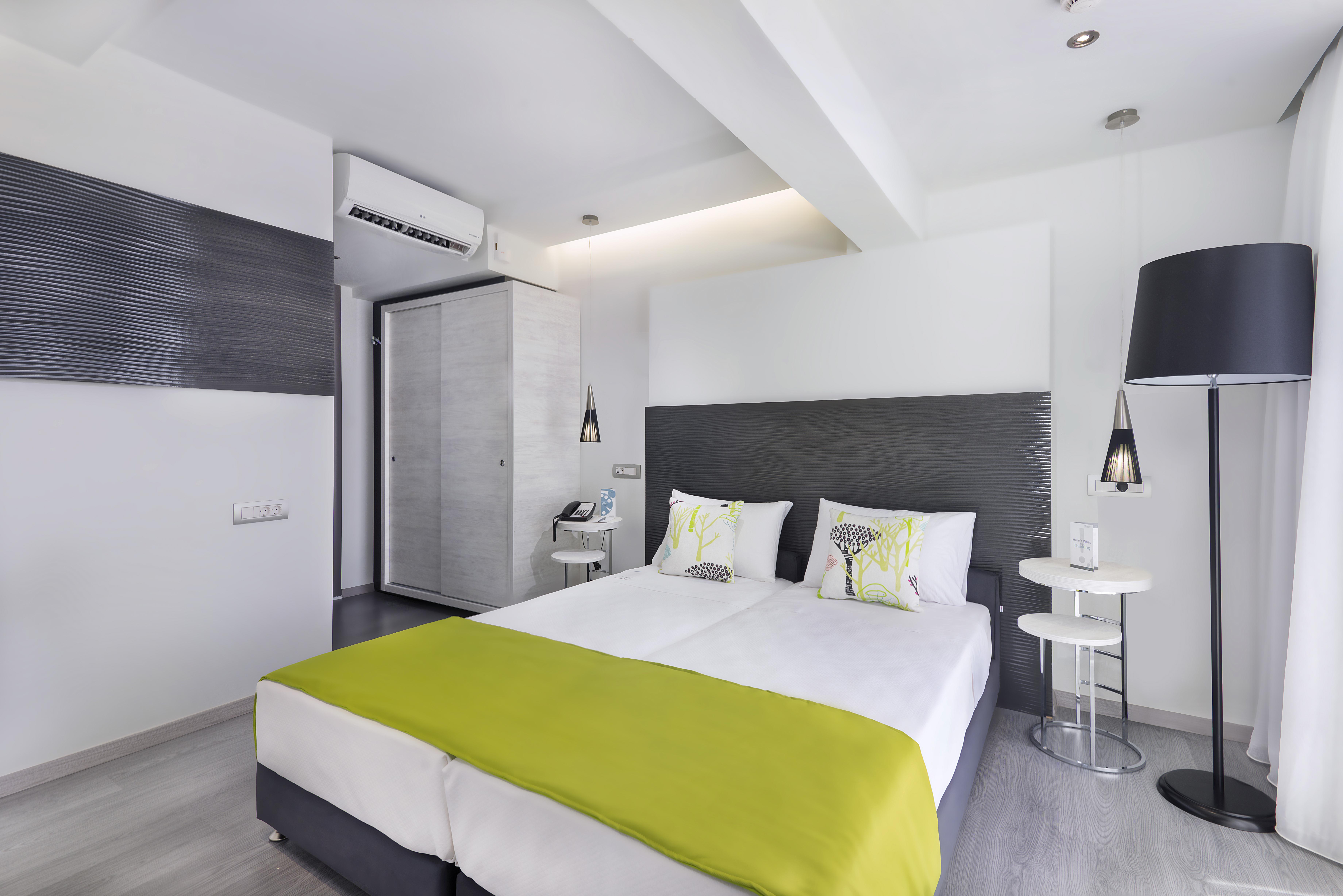 Hotel Semiramis 4*