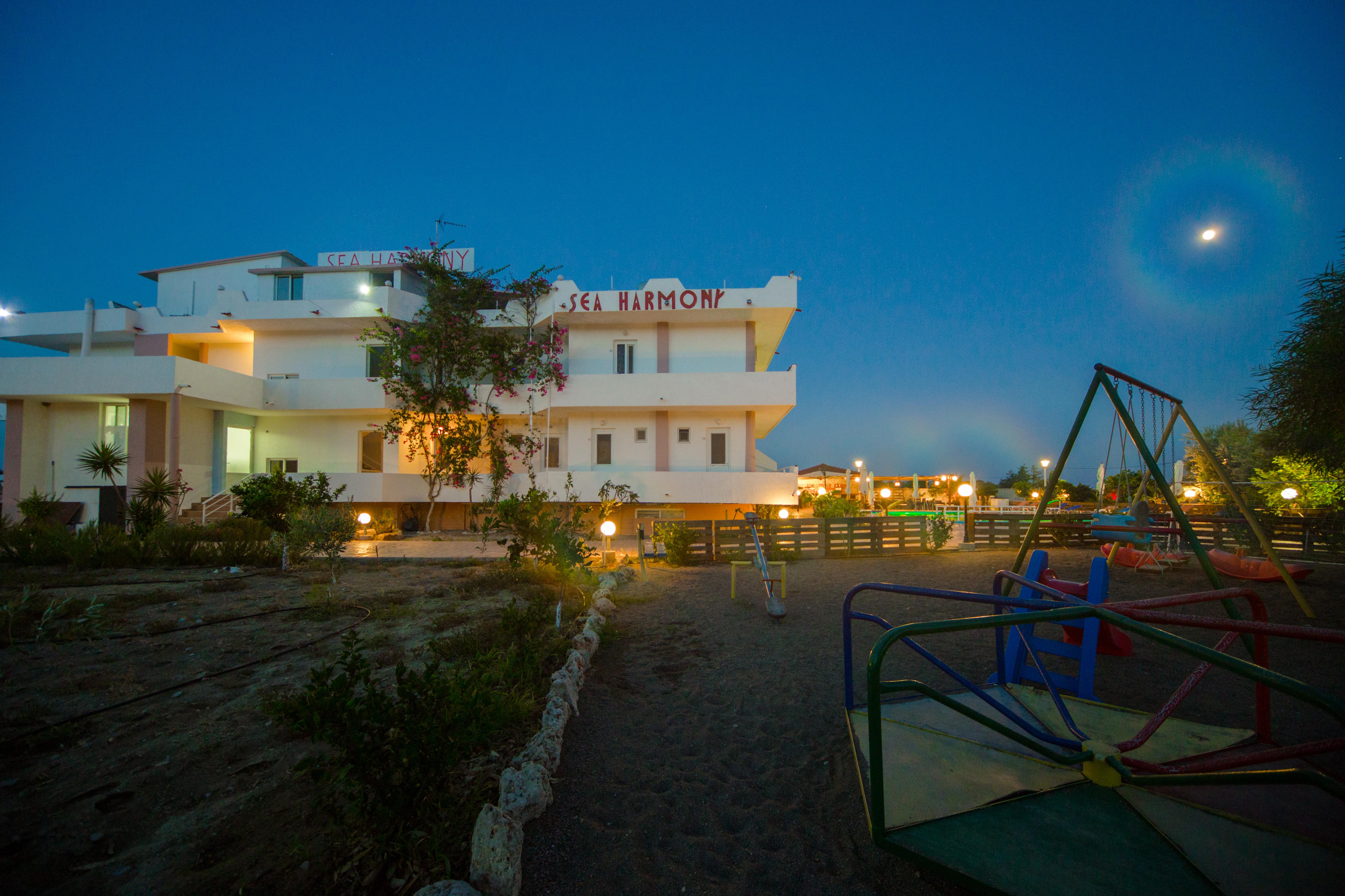 Aparthotel Sea Harmony 3*
