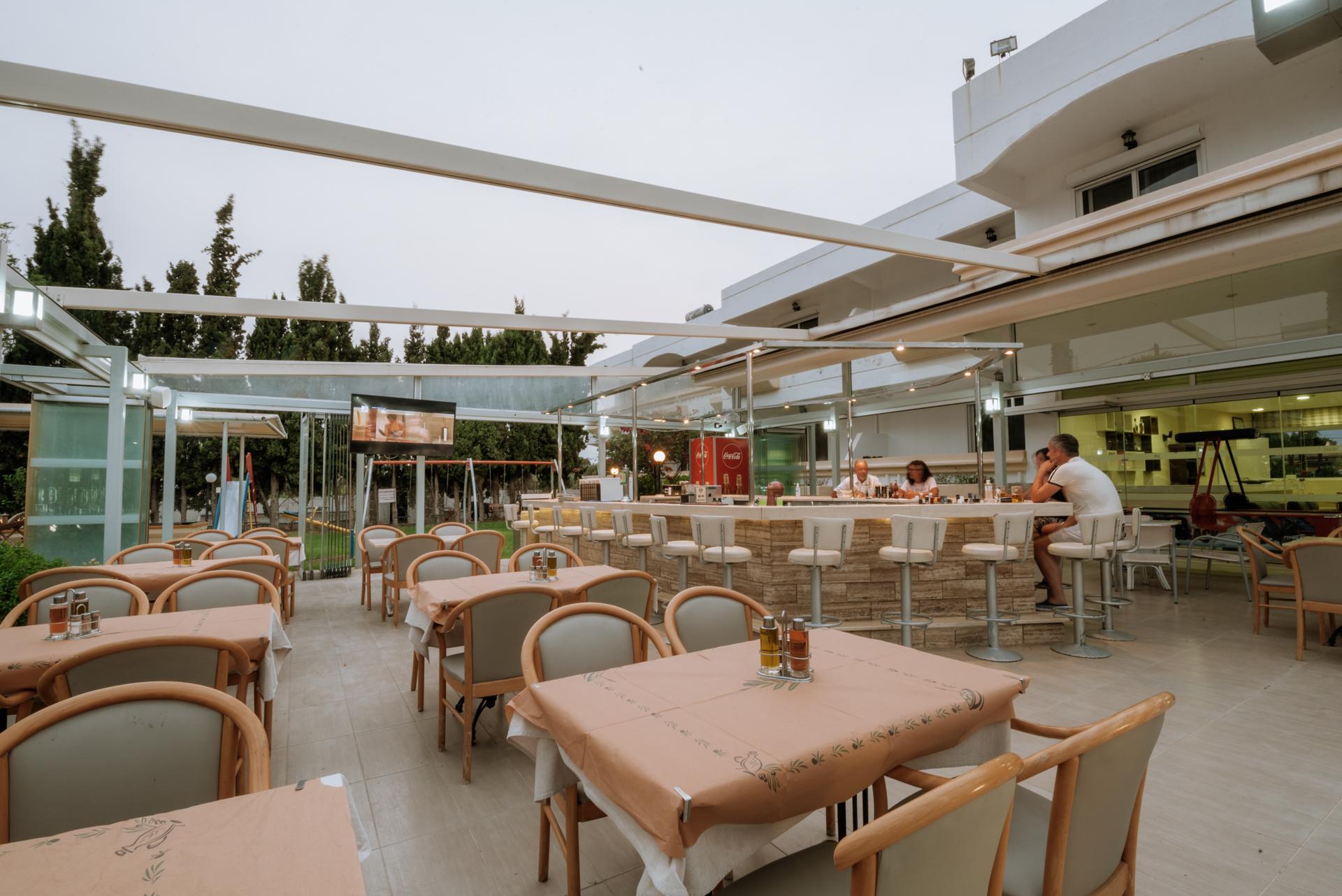 Aparthotel Paleos 3*