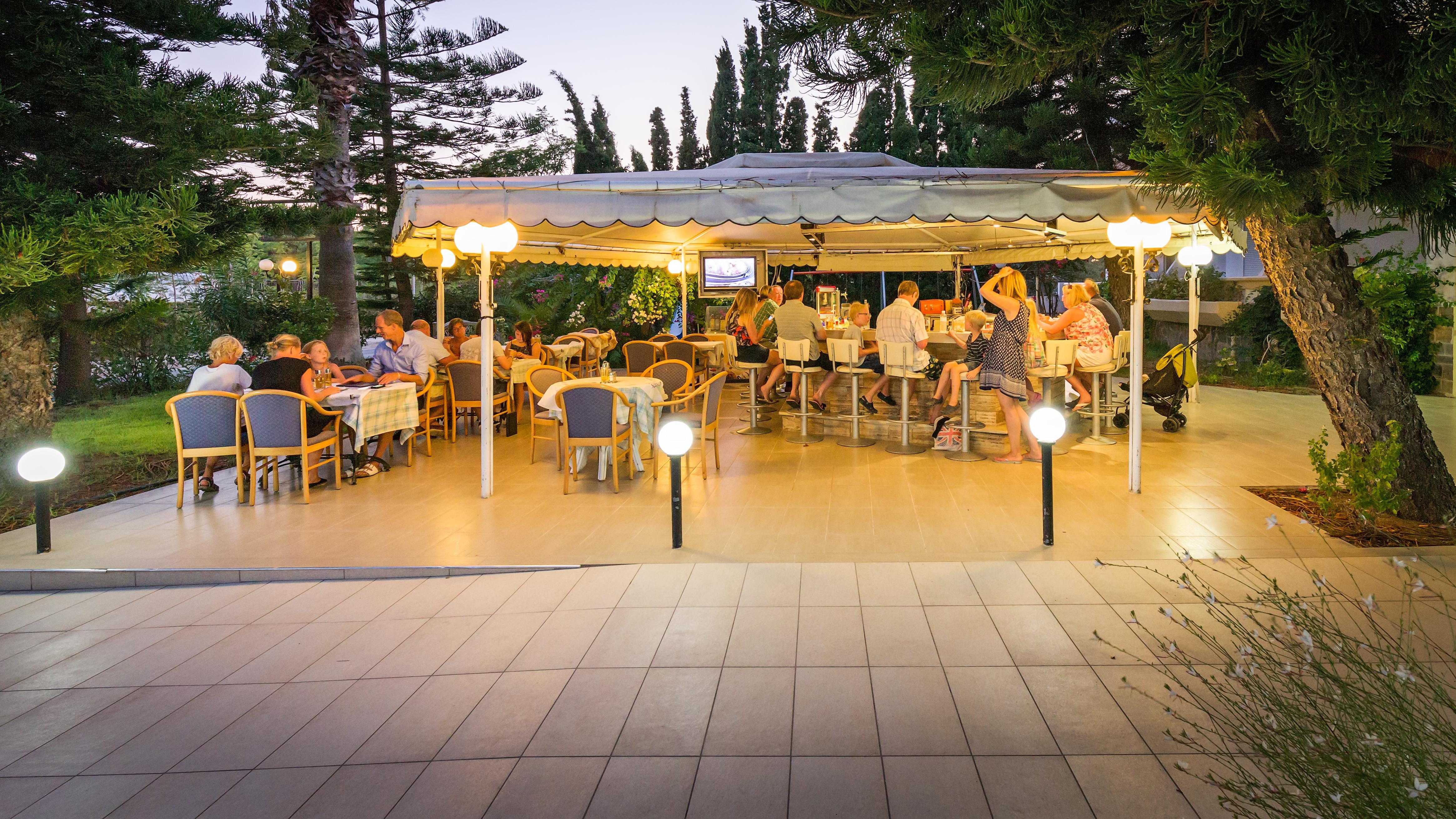 Paleos Aparthotel Ialysos (Rhodes)