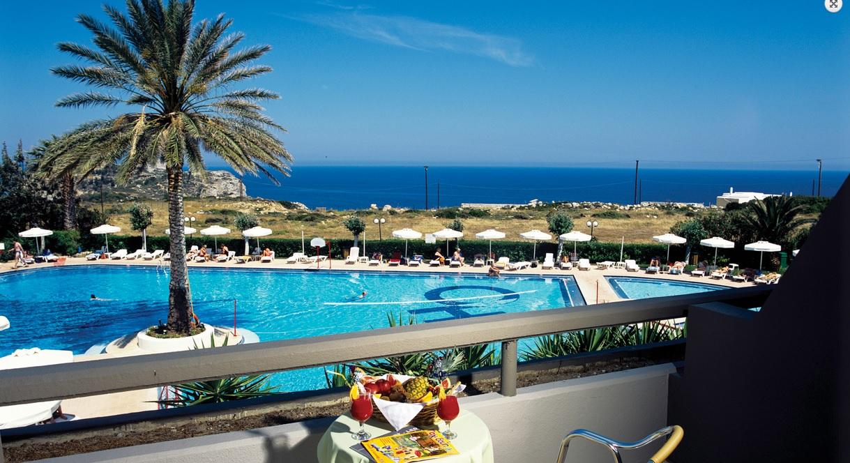 Cathrin Resort 4*