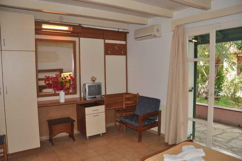 Tassos Apartment *
