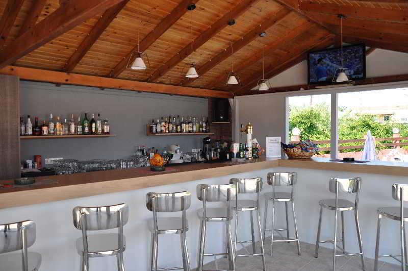 Tassos * Acharavi (Corfu)