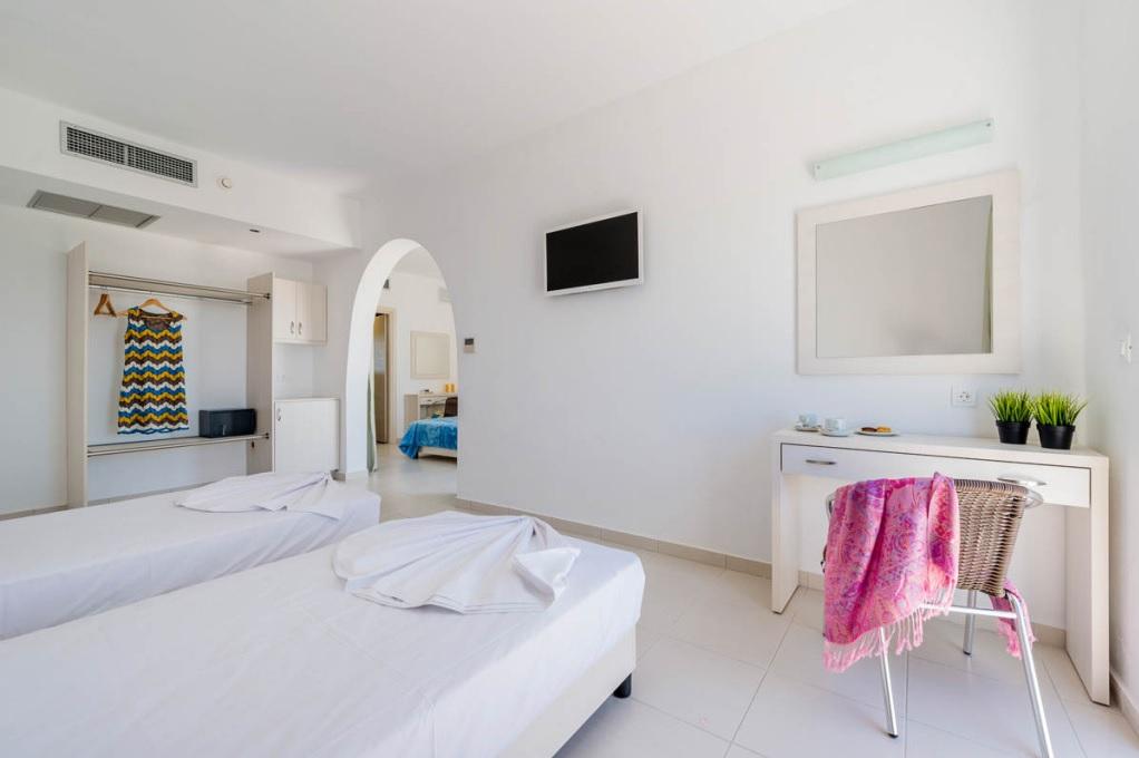 Eagles Nest Hotel
