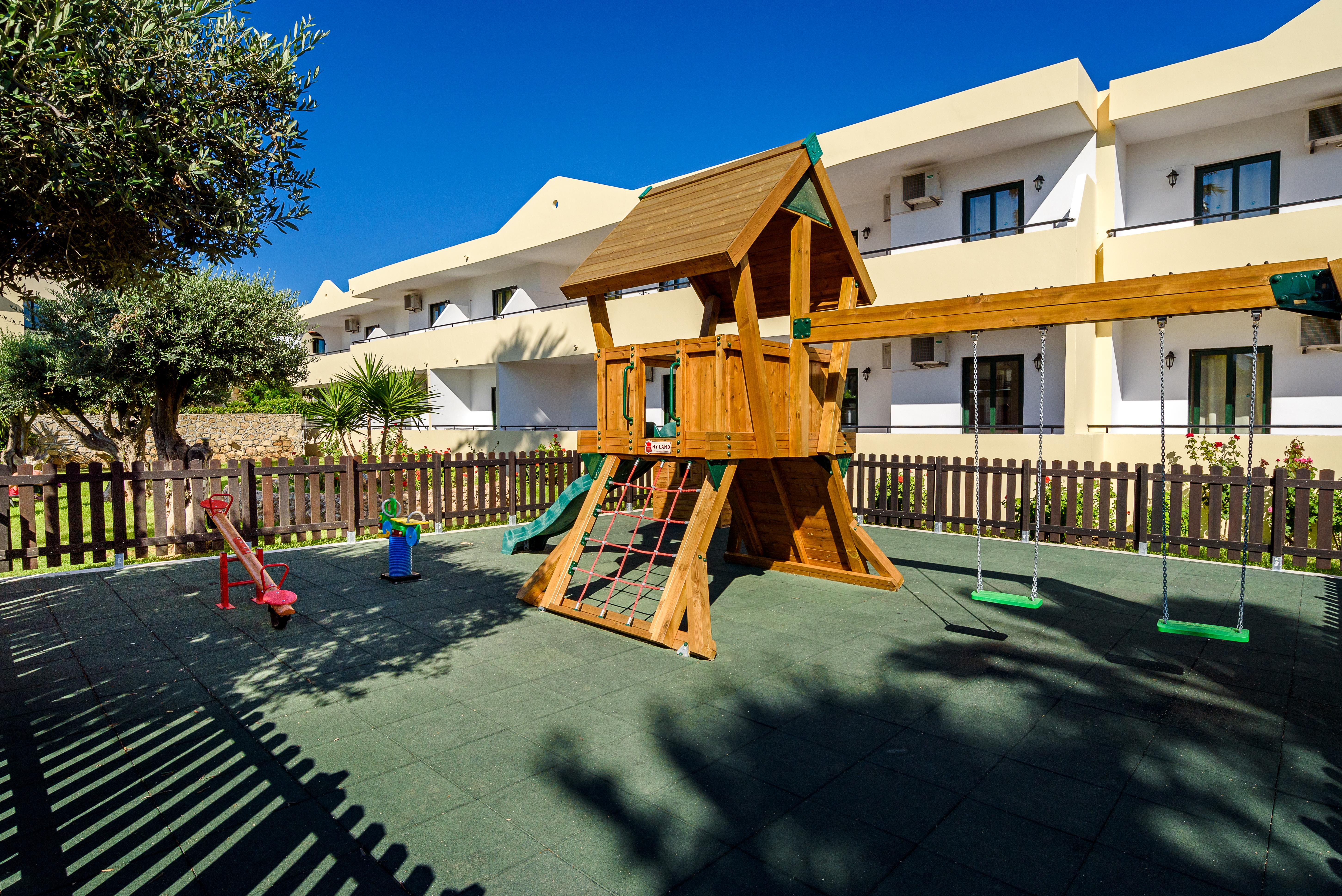 Pefkos Village 3*