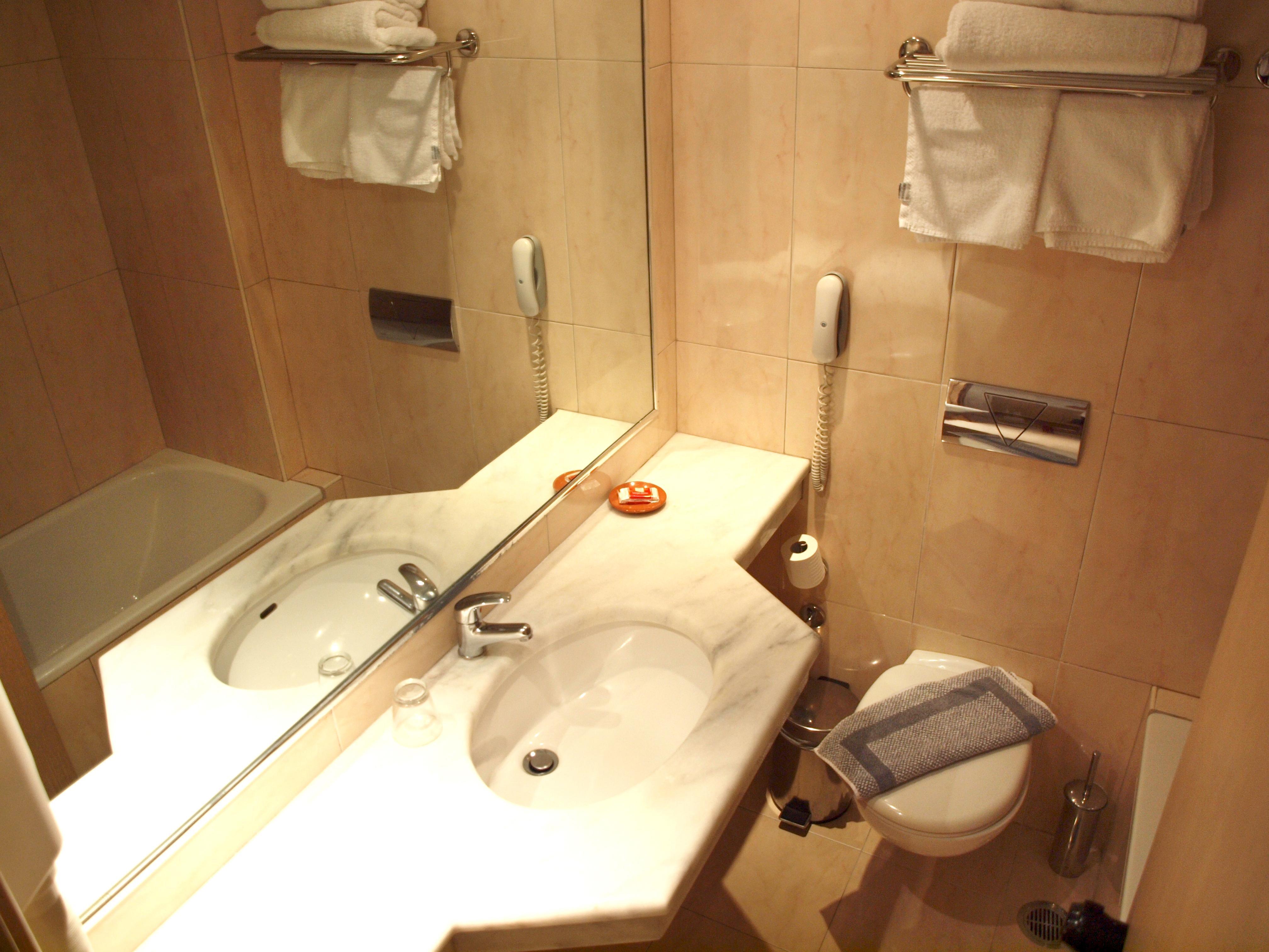 Caravel Aparthotel
