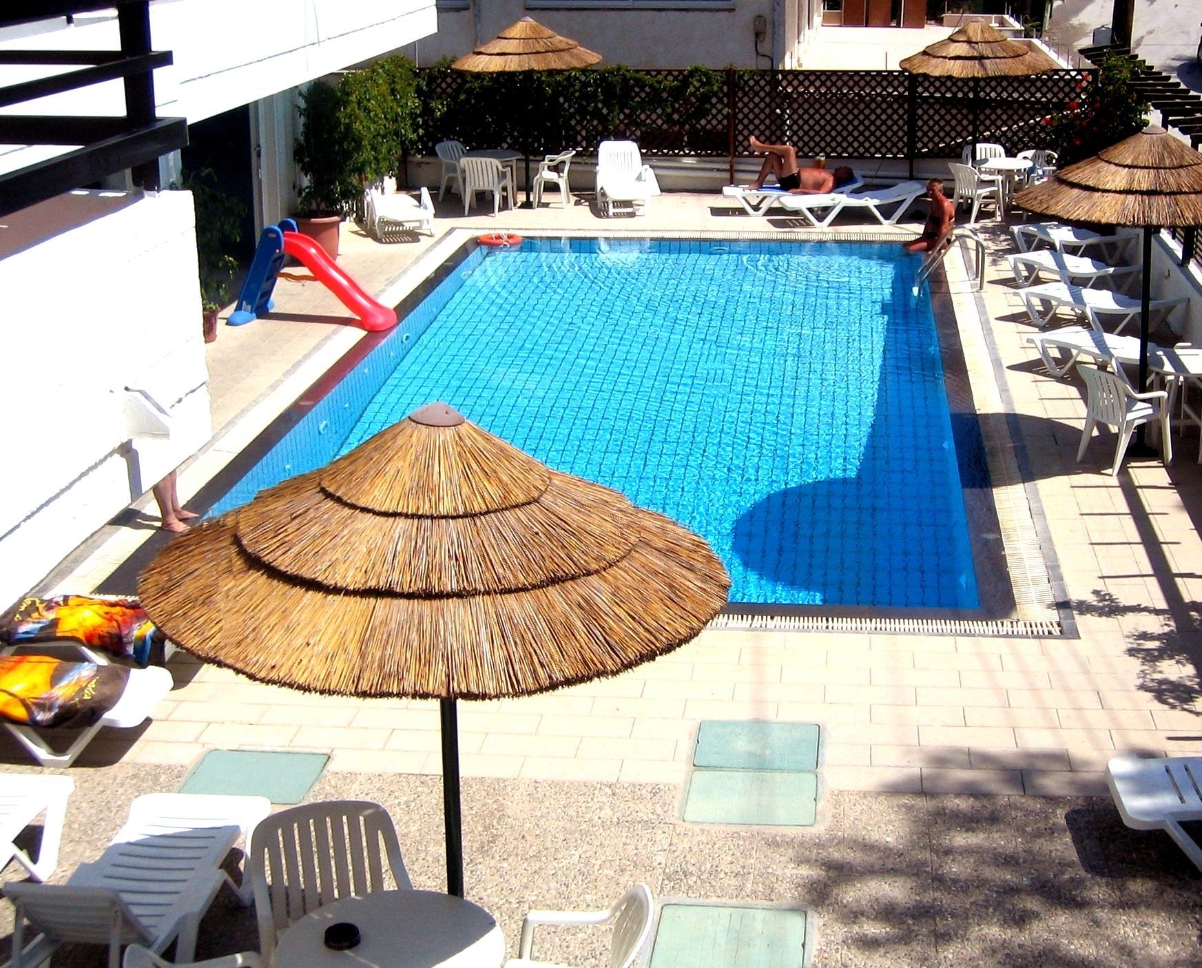Aparthotel Caravel