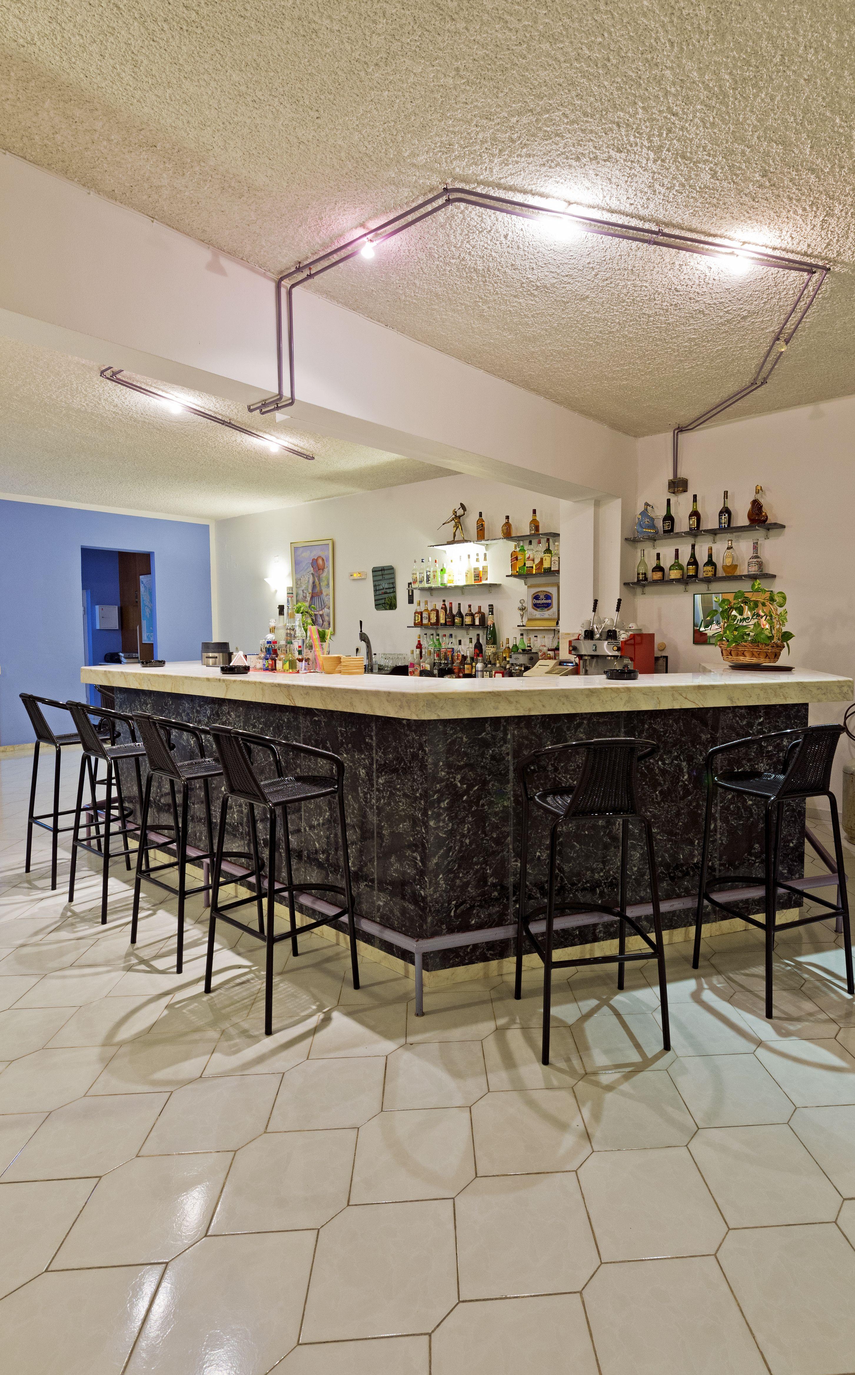 Trianta Hotel Apartments Aparthotel