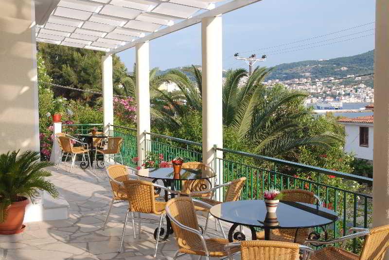 Aparthotel Anthemis 3*