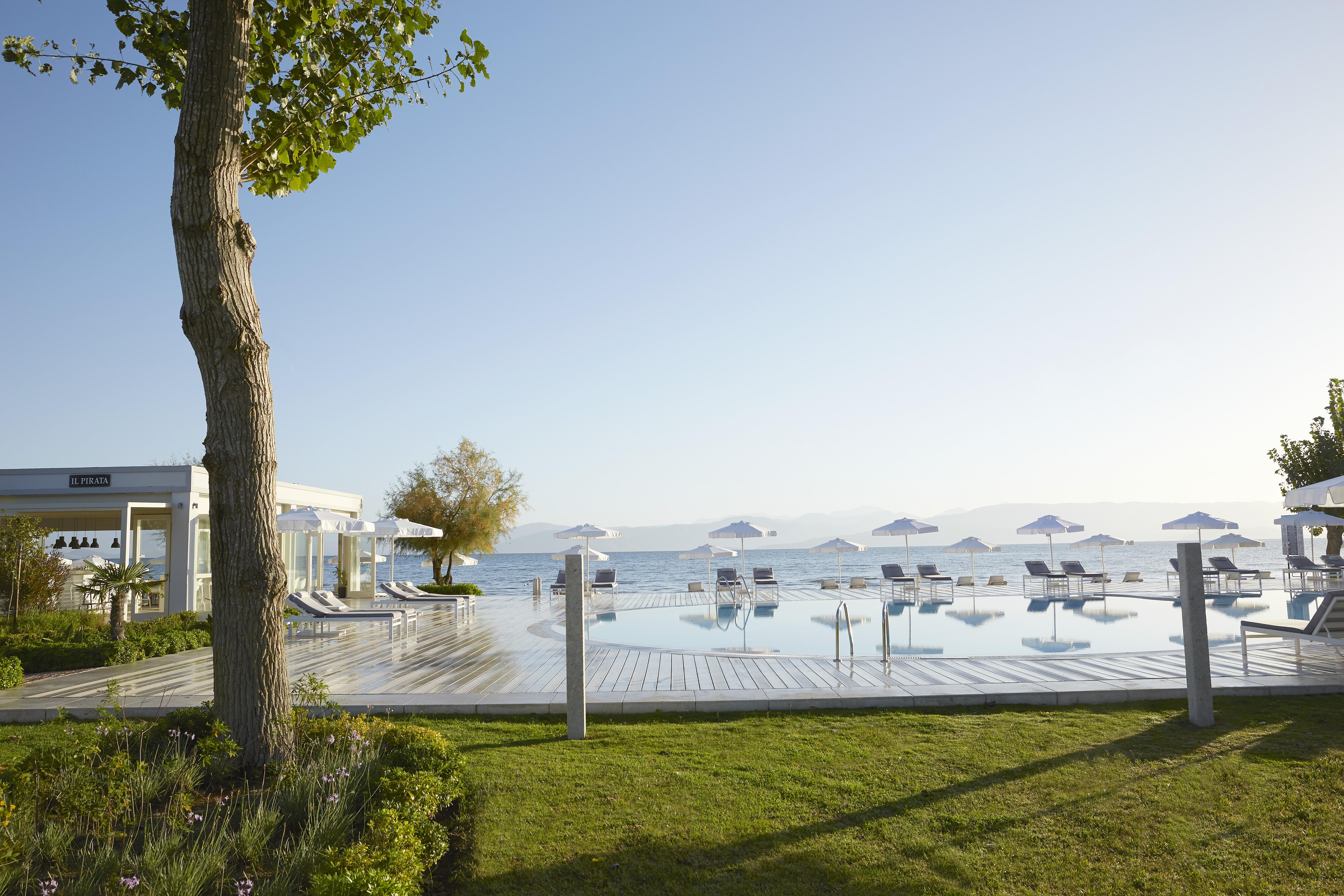 Aparthotel Capo Di Corfu 5*