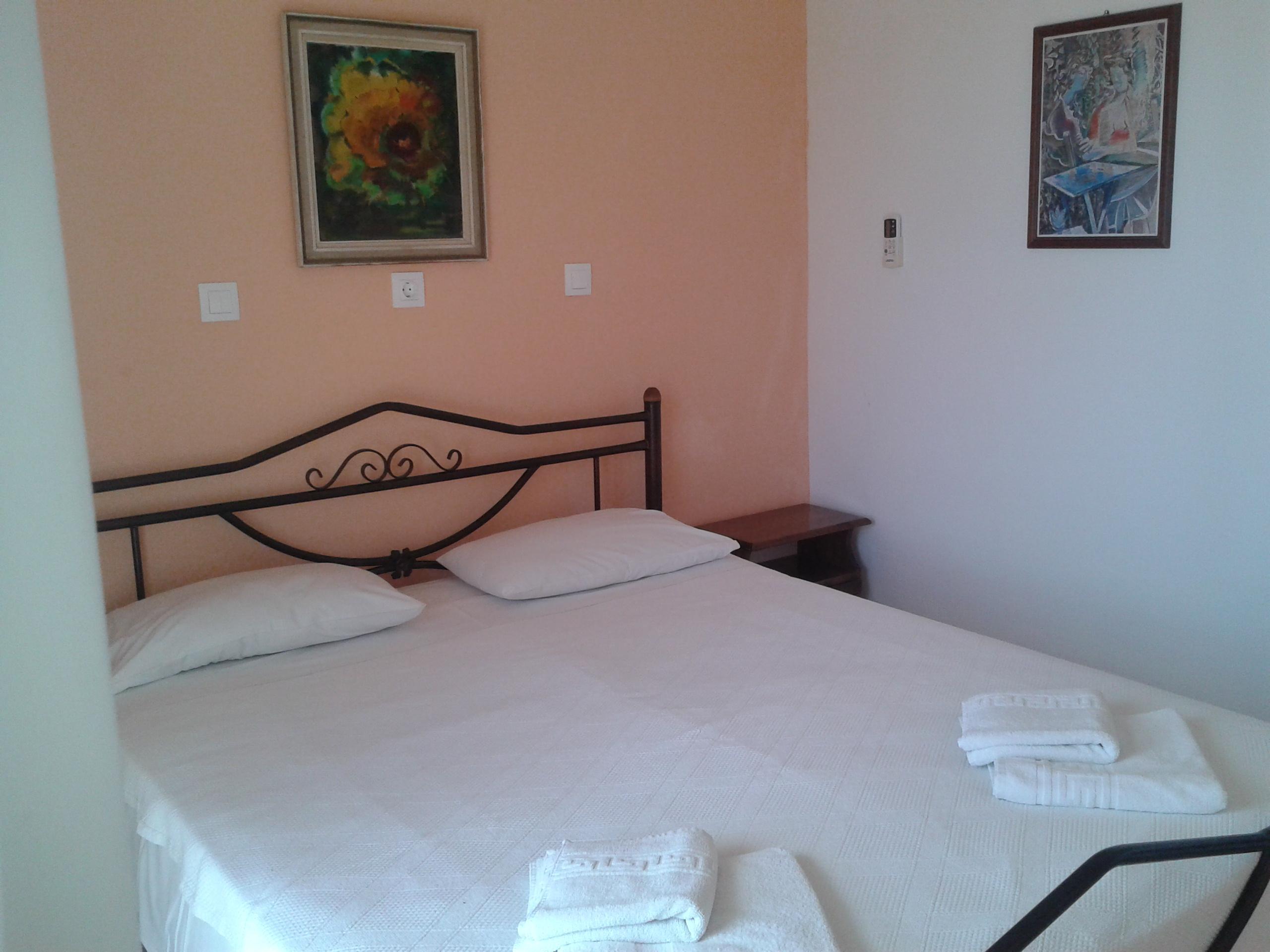 Aparthotel Corfu Andromaches 3*