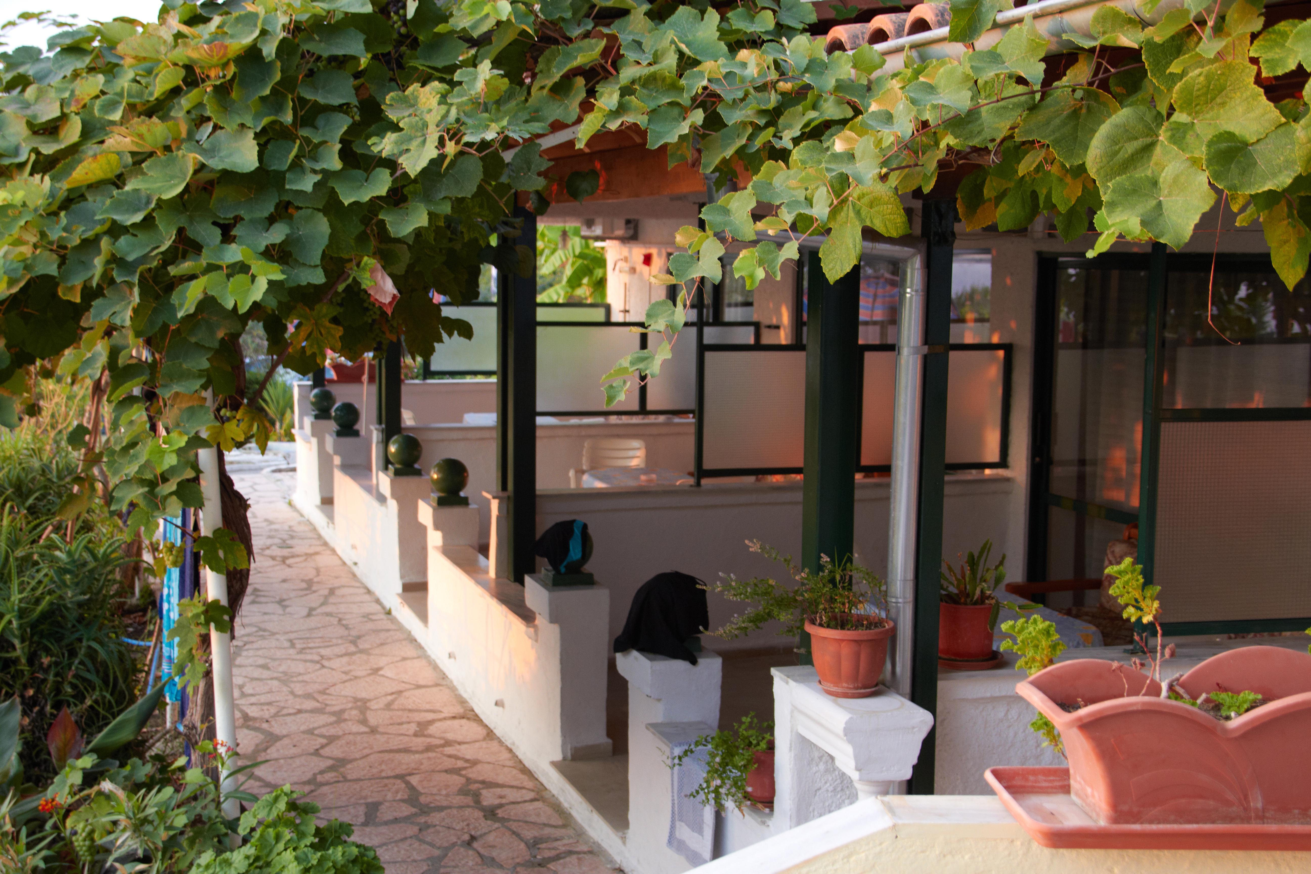 Corfu Andromaches Aparthotel 3*