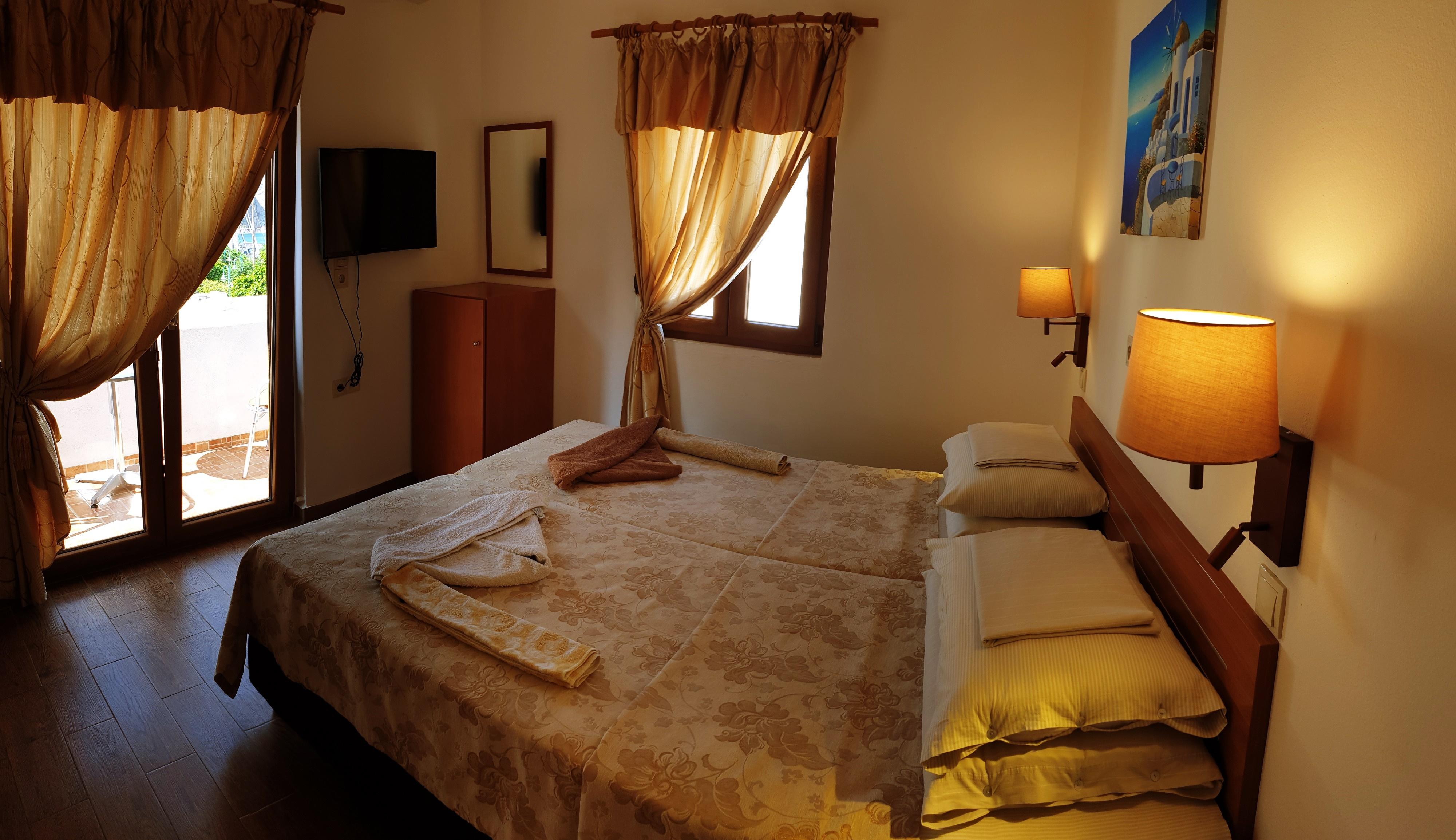 Apollo Apartment