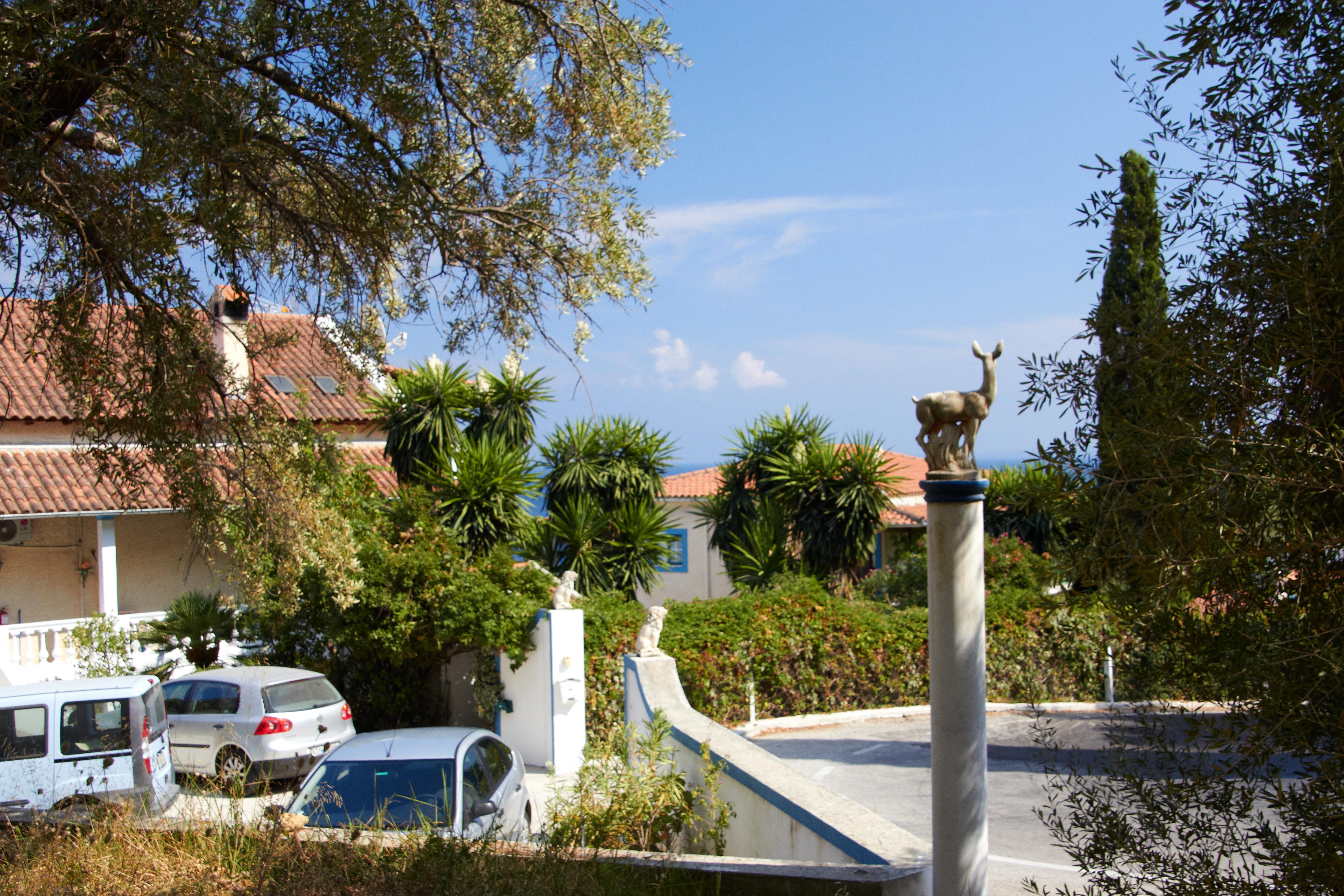 Aparthotel Corfu Andromaches
